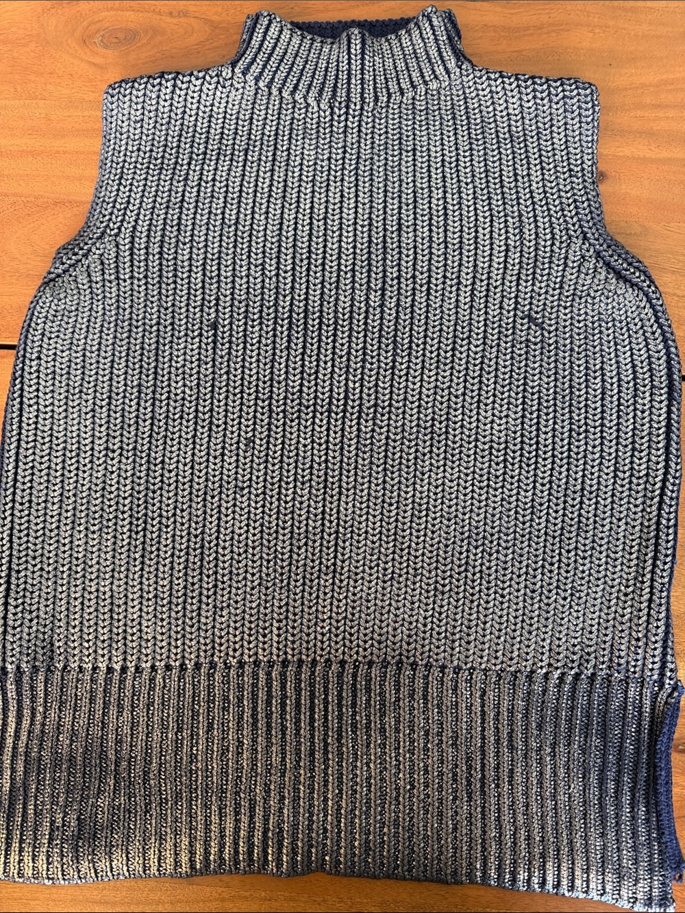 Women’s Anthropologie Sleeveless sweater Tunic.